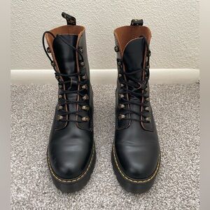 DR. MARTENS LEONA WOMEN'S VINTAGE SMOOTH LEATHER HEELED BOOTS